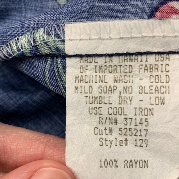 Hilo Hattie Original Hawaiian Wrap Skirt Pineapple and Floral Pattern Size M - Picture 7 of 11